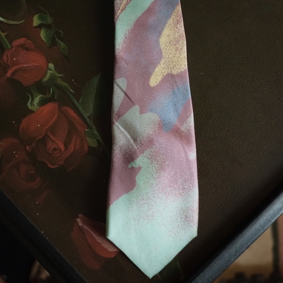 Vintage Paco Rabanne tie - Picture 2 of 2